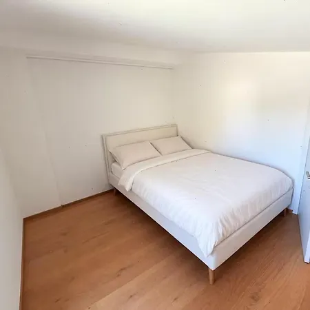 Unique Single-family House In Countryside Wabern